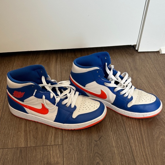Nike Kids Sneakers in Blue and Red
